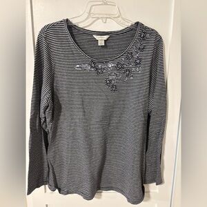 CJ Banks Navy/Gray striped Embellished Knit Shirt Size 2X